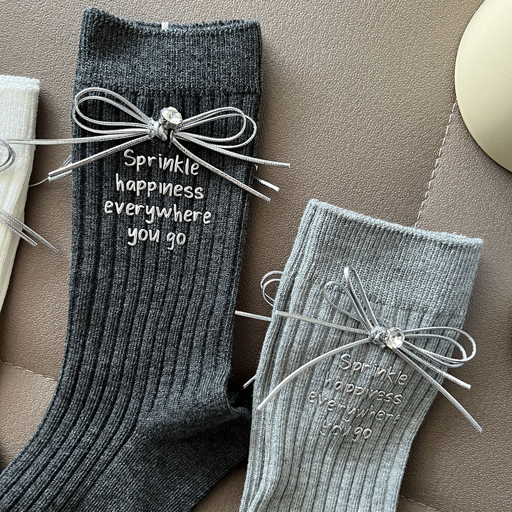 Elegant Solid Color Letters Mid-Calf Socks h5Picture2