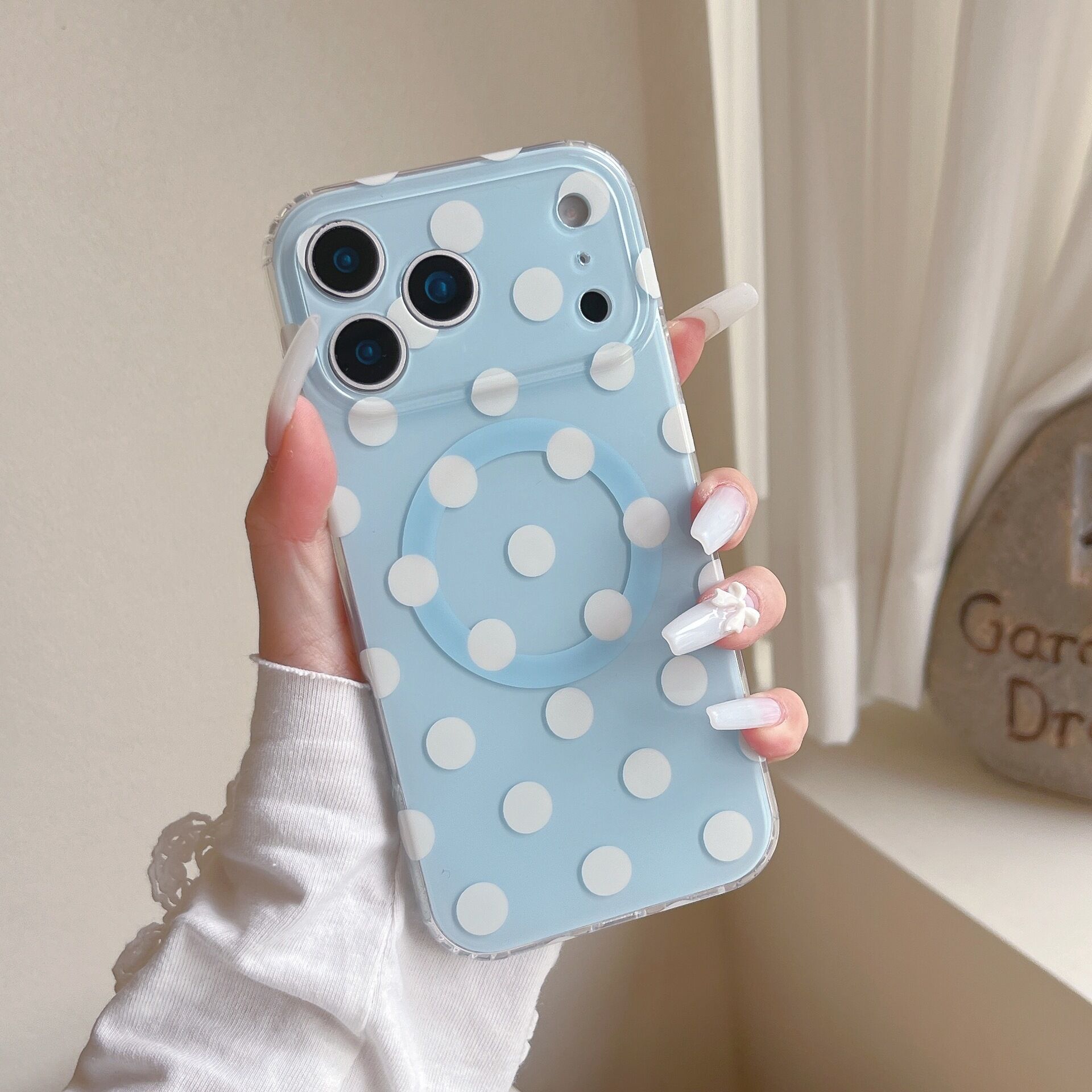 Stile 19/iPhone 15Pro Immagine19