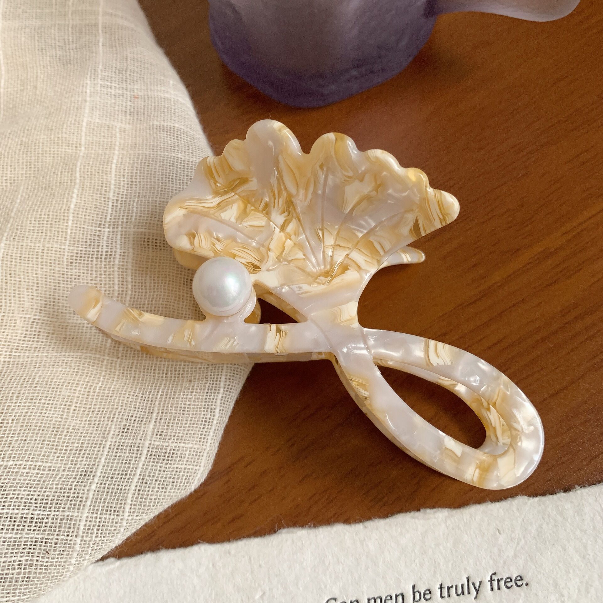 Pale Yellow Picture7