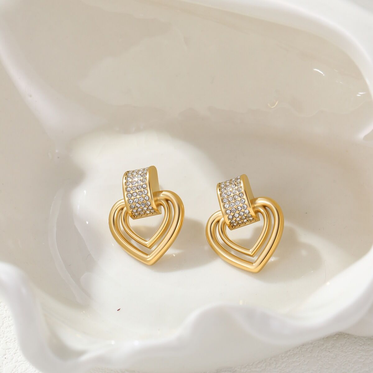 Simple Series Daily Heart Stainless Steel Gold Color Waterproof Women's Drop Earrings h5 Picture3