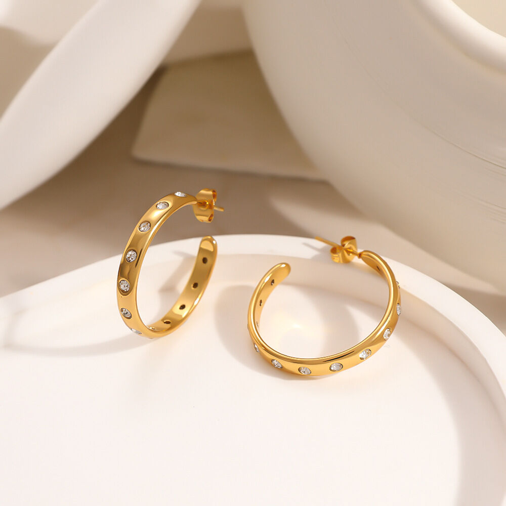 Simple Series Casual Circle Stainless Steel Waterproof Gold Color Women's Hoop Earrings Picture3