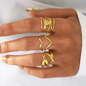 Simple Series Daily Irregular Shape Heart Stainless Steel Waterproof Gold Color Ring Sets h5 Picture3