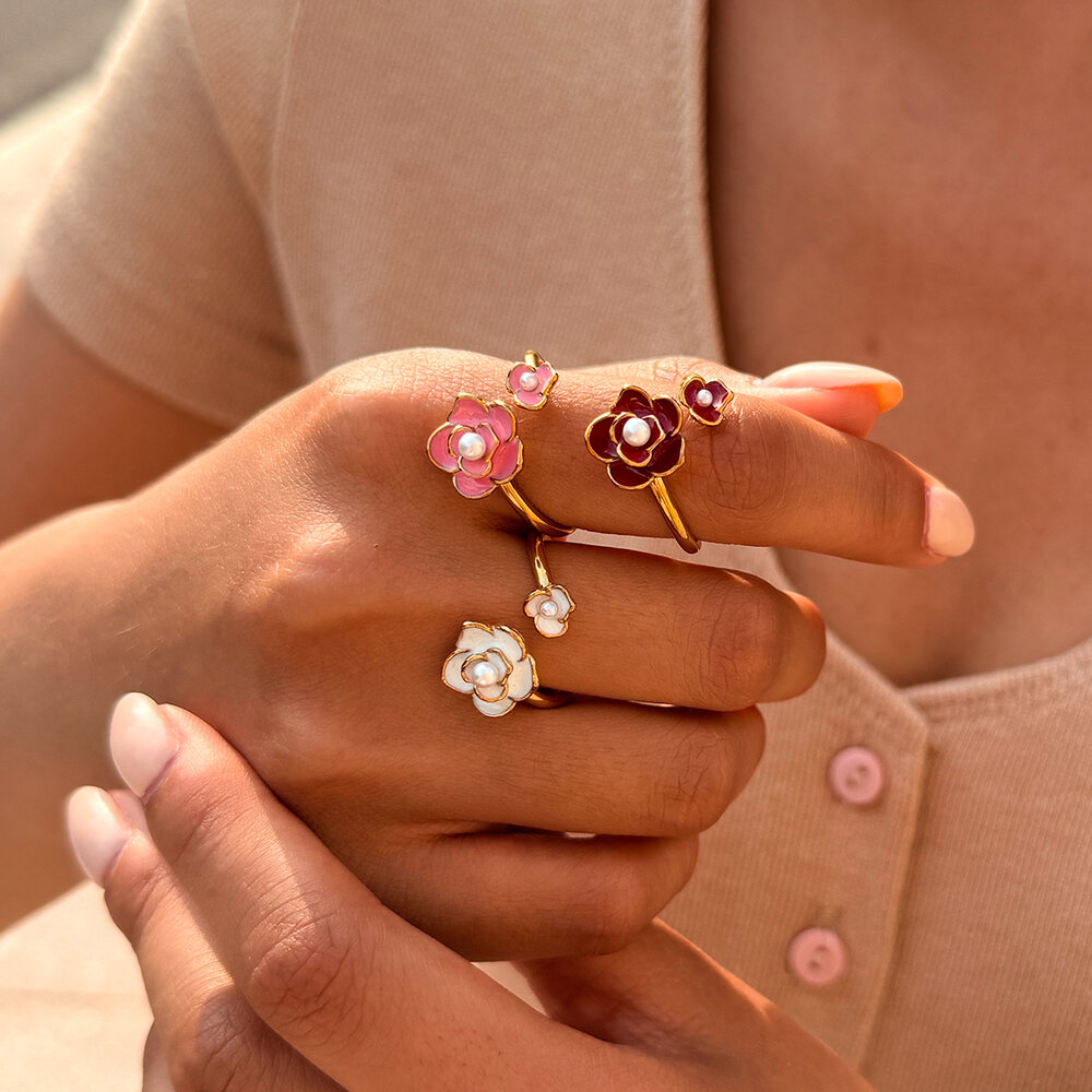 Simple Series Daily Flower Stainless Steel Waterproof Gold Color Artificial Pearl Ring Sets Picture2