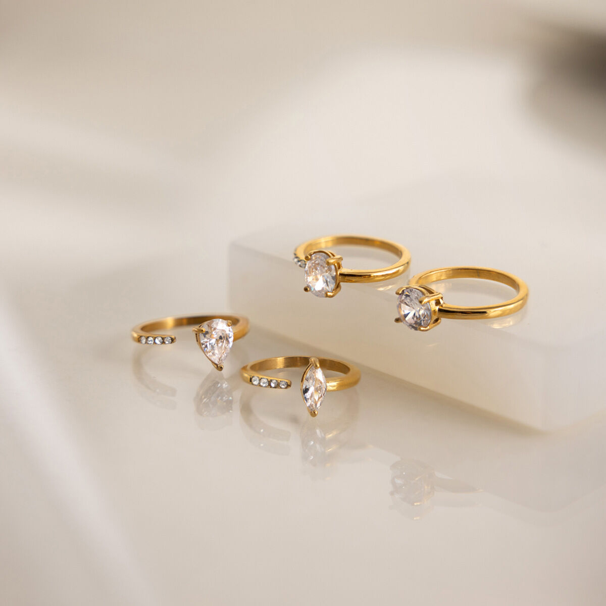 Luxurious Simple Geometric Shape Stainless Steel Waterproof Gold Color Zircon Women's Gemstone Rings h5 Picture4