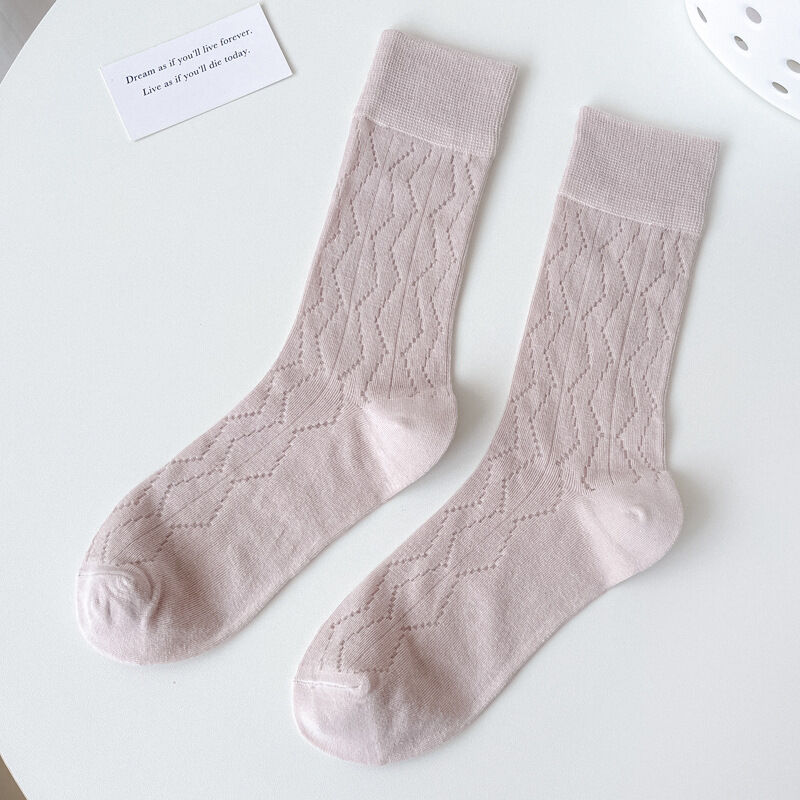Einfache, einfarbige Socken bis zur Wade h5 