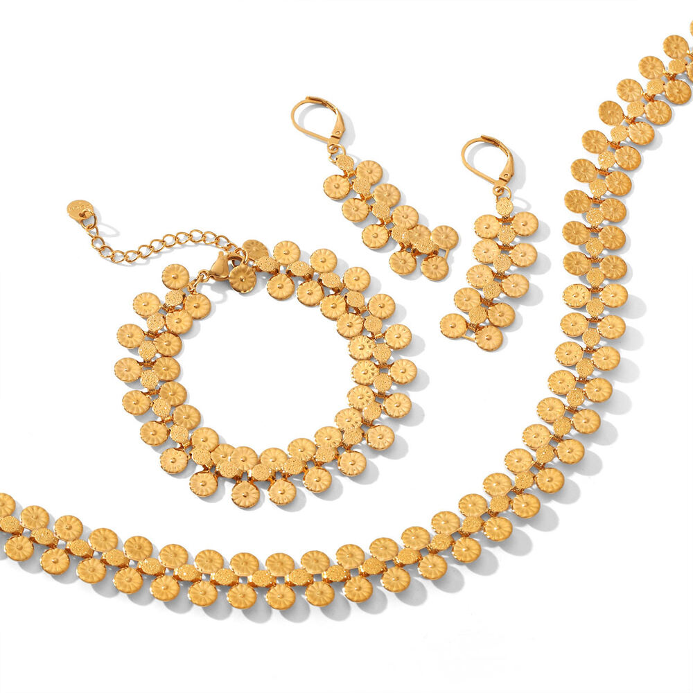 Simple Series Daily Flower Stainless Steel Waterproof Gold Color Women's Chain Necklaces h5Picture6