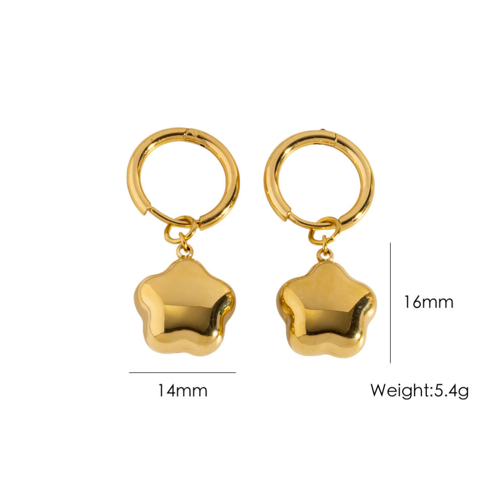 Elegante, unregelmäßig geformte Herz- und Stern-Ohrringe aus Edelstahl in Goldfarbe – schlichte Serie. Wasserfest. 