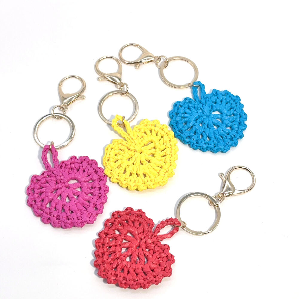 Simple Series Vacation Heart Solid Color Hollowed-Out Woven Raffia Keychain Picture3