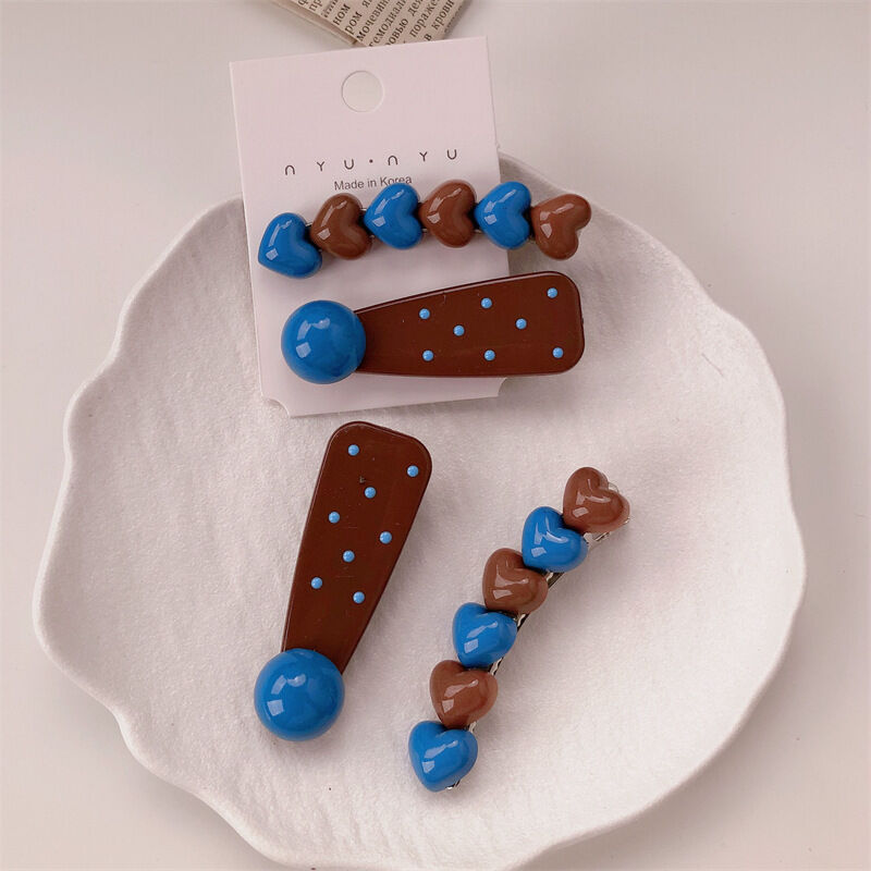 Simple Series Retro Heart Polka Dots Plastic Hair Clips h5Picture2