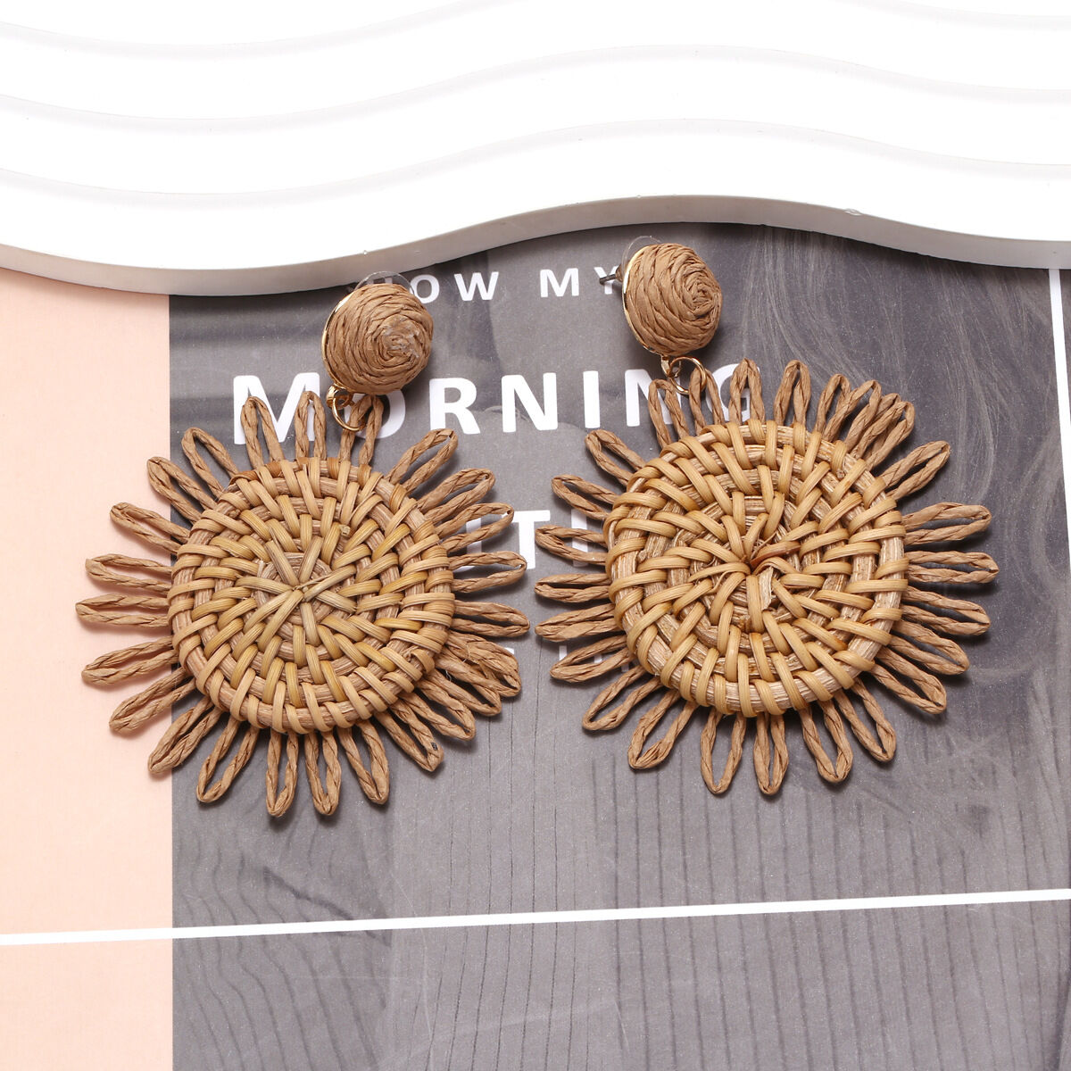 Romantic Series Sweet Flower Raffia Women's Drop Earrings h5 Picture4