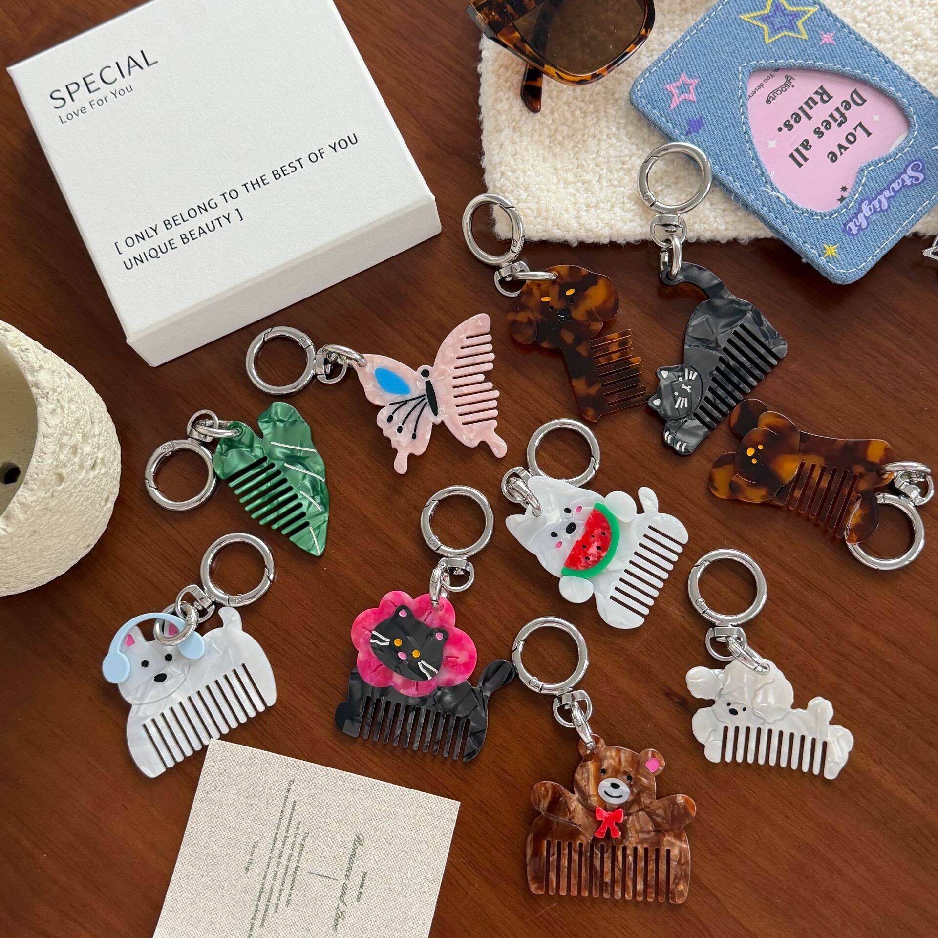 Cute Animal-shaped Keychains And Mini Combs