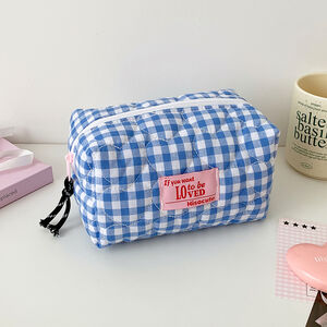Simple Series Sweet Heart Plaid Mixed Color Polyester Makeup Bags h5