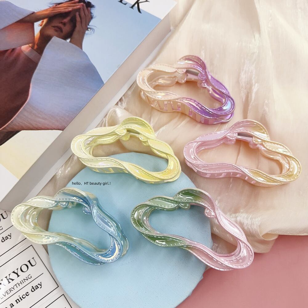 Romantic Series Simple Irregular Shape Oceanic Style Shell Gradient Color Abs Hair Claws Picture3