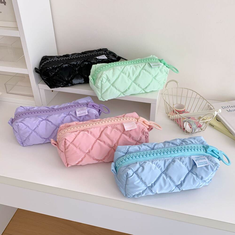 Simple Series Daily Solid Color Polyester Makeup Bags h5Picture3