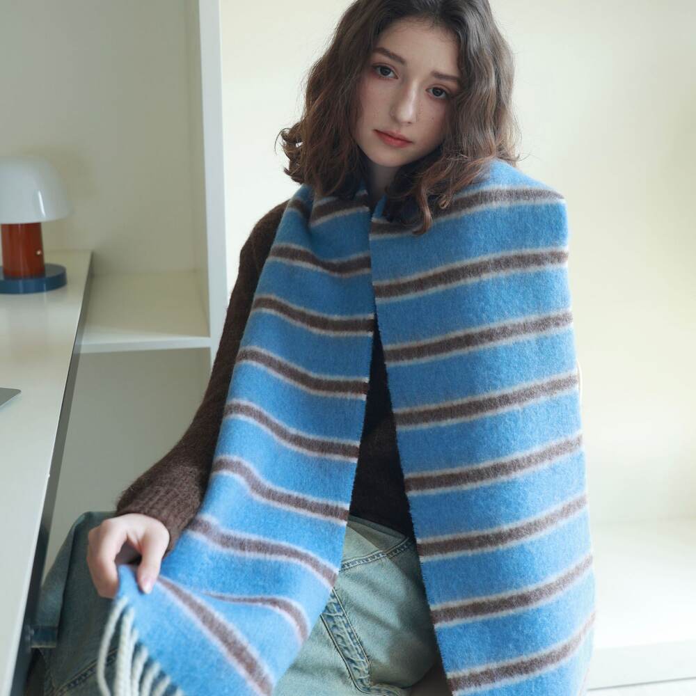 Simple Serisi Günlük Çizgili Püsküllü Karışık Renkli Yün-Polyester Karışımı Kışlık Şallar Resim3