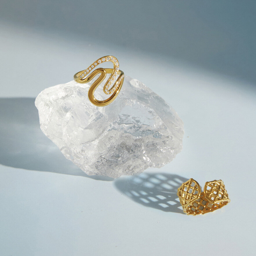 Simple Hollowed-Out Lines Stainless Steel Waterproof Gold Color Zircon Statement Rings h5 Picture4