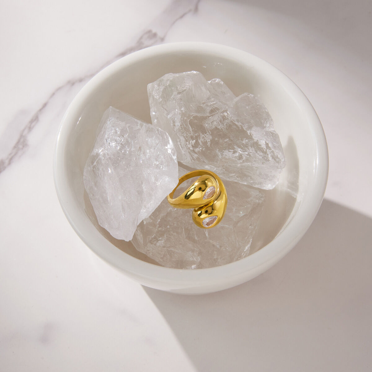 Simple Irregular Shape Stainless Steel Waterproof Gold Color Zircon Women's Gemstone Rings h5 Picture3