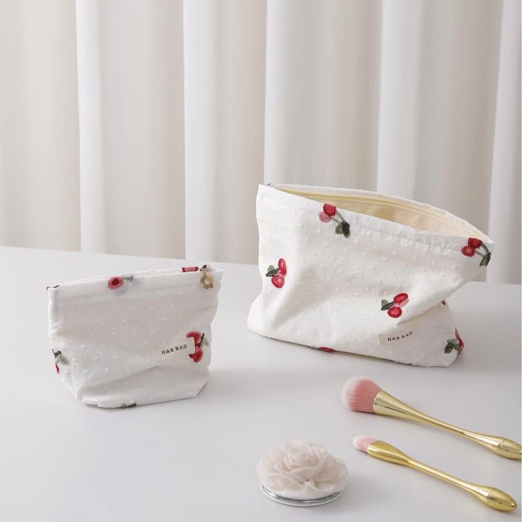 Simple Series Sweet Solid Color Cherry Canvas Makeup Bags