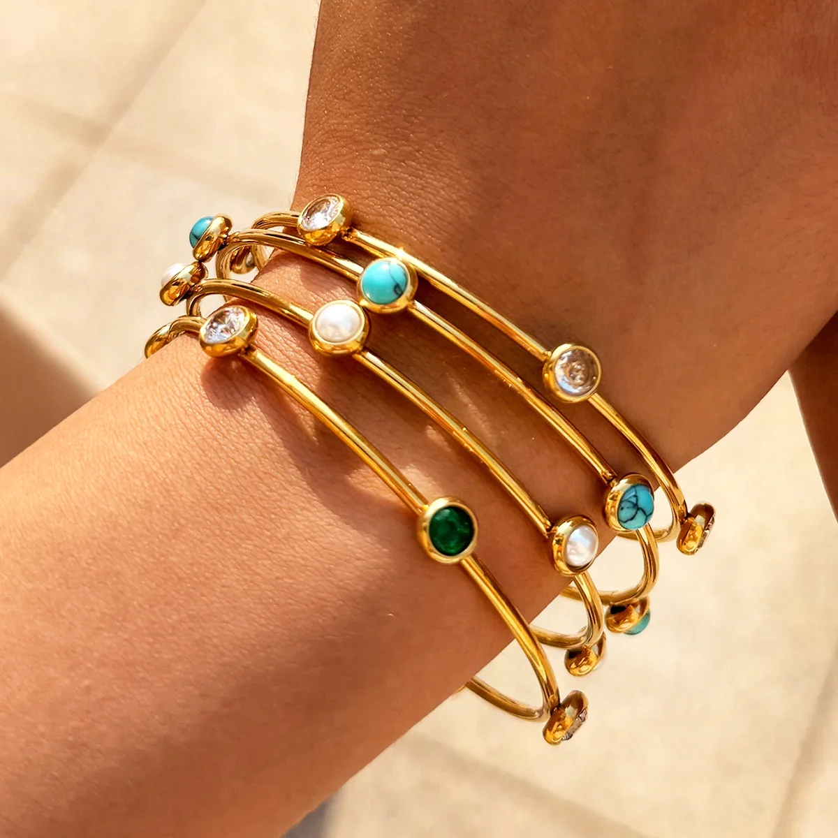 Simple Series Daily Circle Stainless Steel Waterproof Gold Color Zircon Women's Bangles h5 Picture3