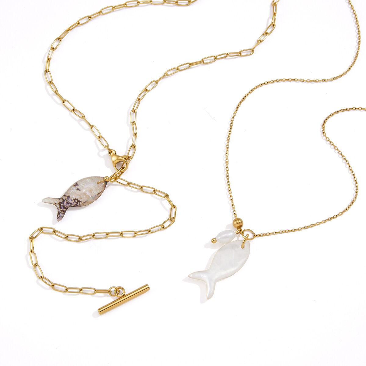 Collares con colgante para mujer de la serie Simple, con bonito diseño de pez y cadena, de acero inoxidable, resistentes al agua y color dorado. Imagen5