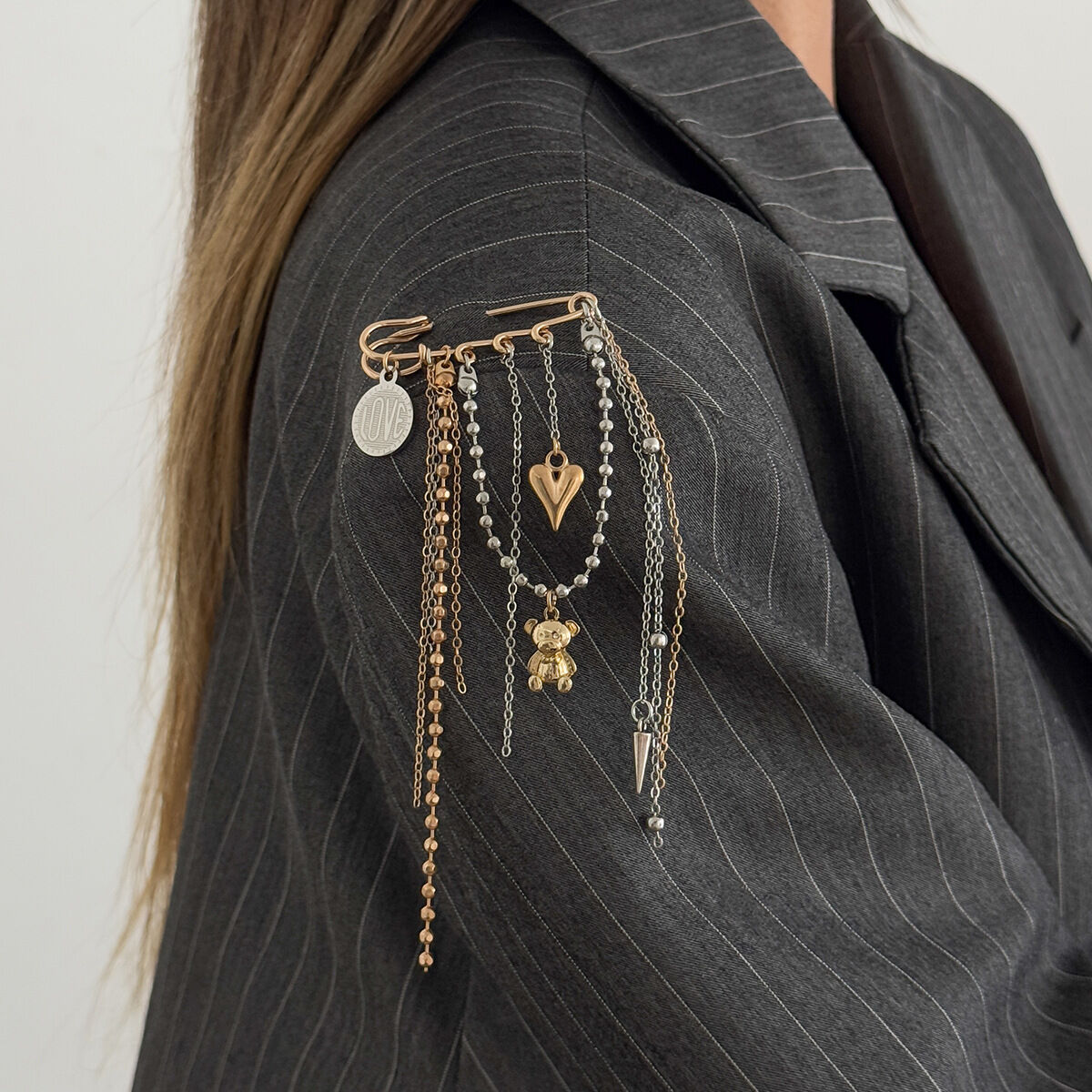 Simple Series Daily Heart Tassel Beads Chain Iron Brooches 2