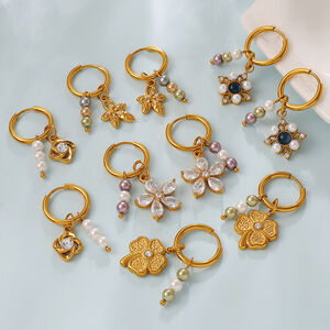 Blumen-Kleeblatt-Ohrhänger aus Edelstahl, wasserdicht, goldfarben, mit Strass und Zirkonia h5 Bild2
