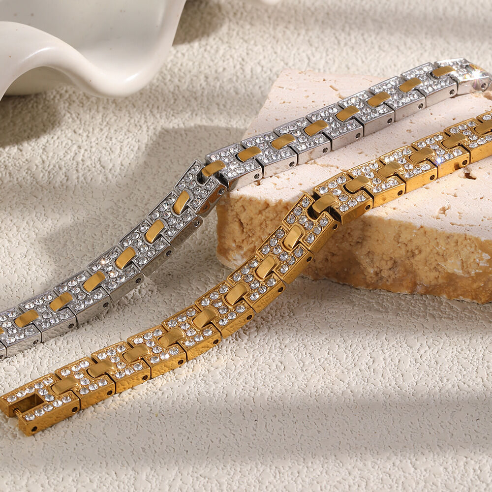 Luxurious Series Simple Chain Stainless Steel Waterproof Gold Color Rhinestone Women's Chain Bracelets
