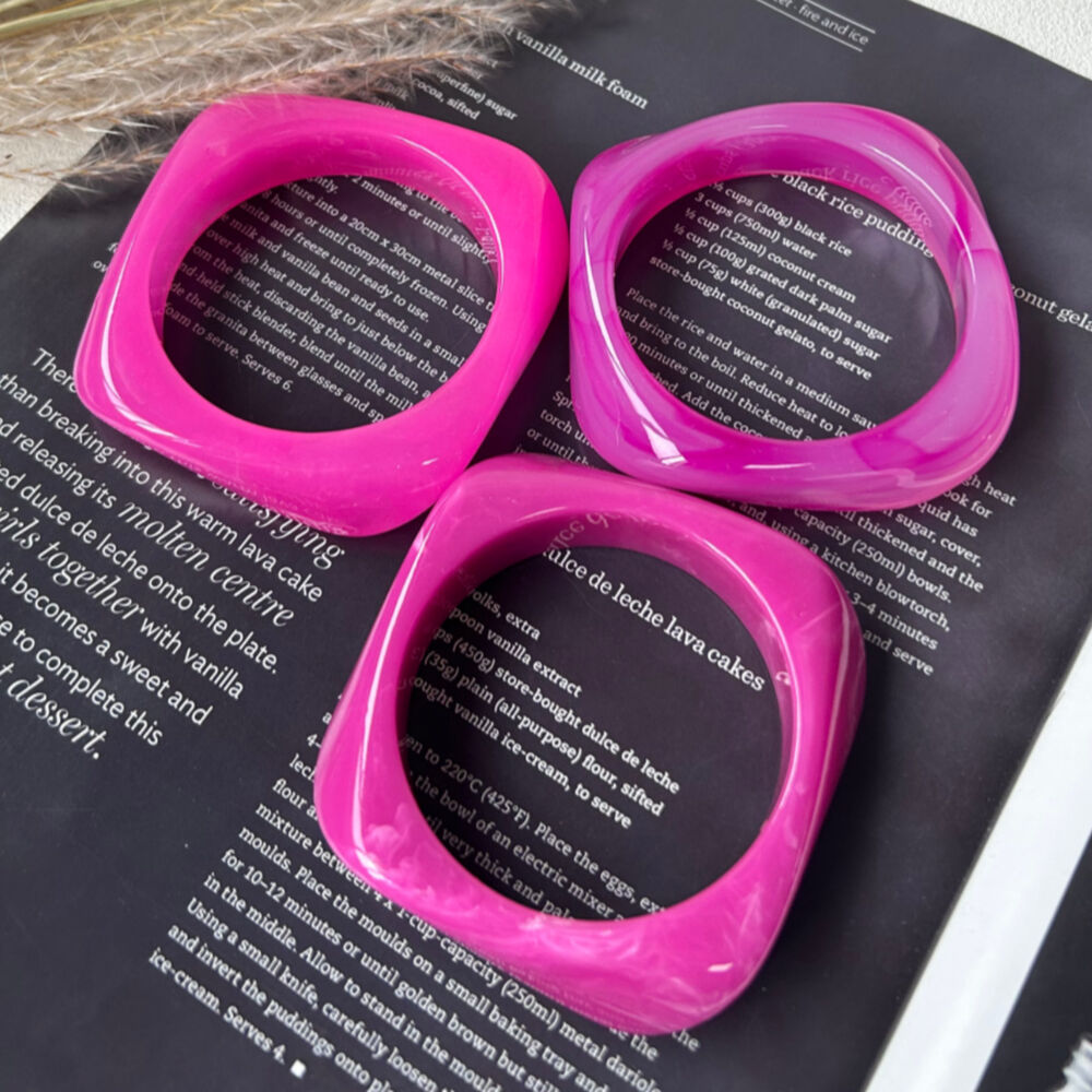 Gradient Color Resin Women's Bangles h5Picture3