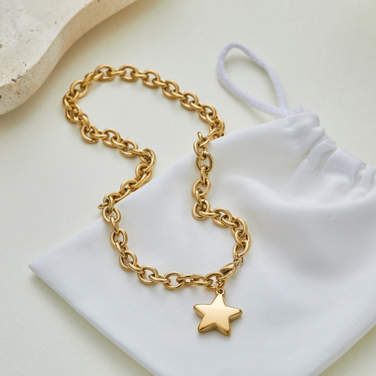 Simple Series Daily Chain Stainless Steel Gold Color Waterproof Chain Necklaces h5 Picture4