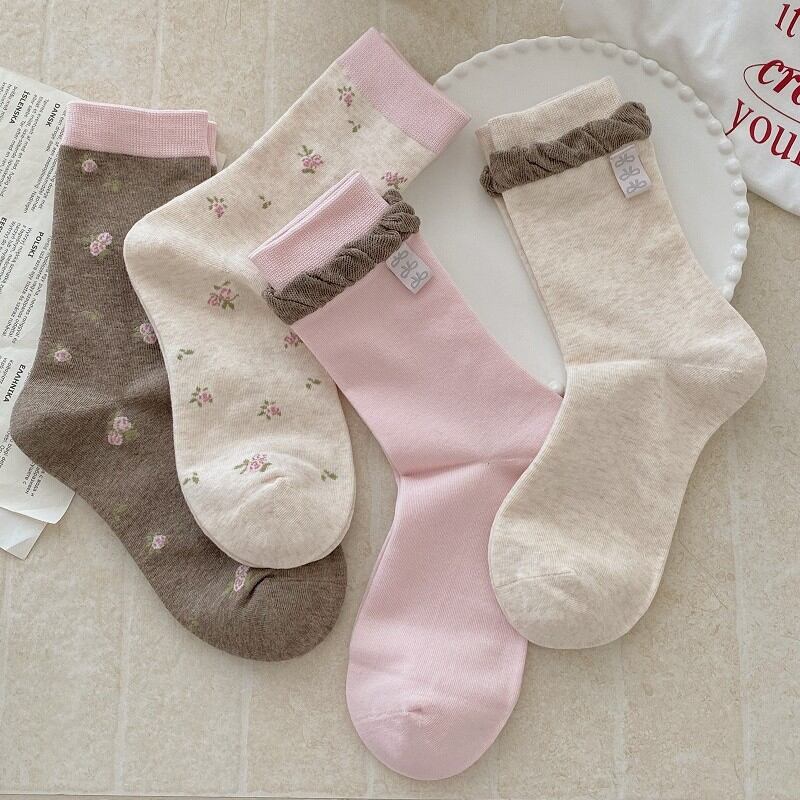 Cute Color Clash Mid-Calf Socks 2