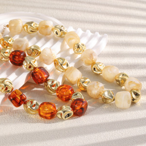 Simple Series Retro Irregular Shape Beads Resin Gold Color Women's Beaded Necklaces h5 Picture2