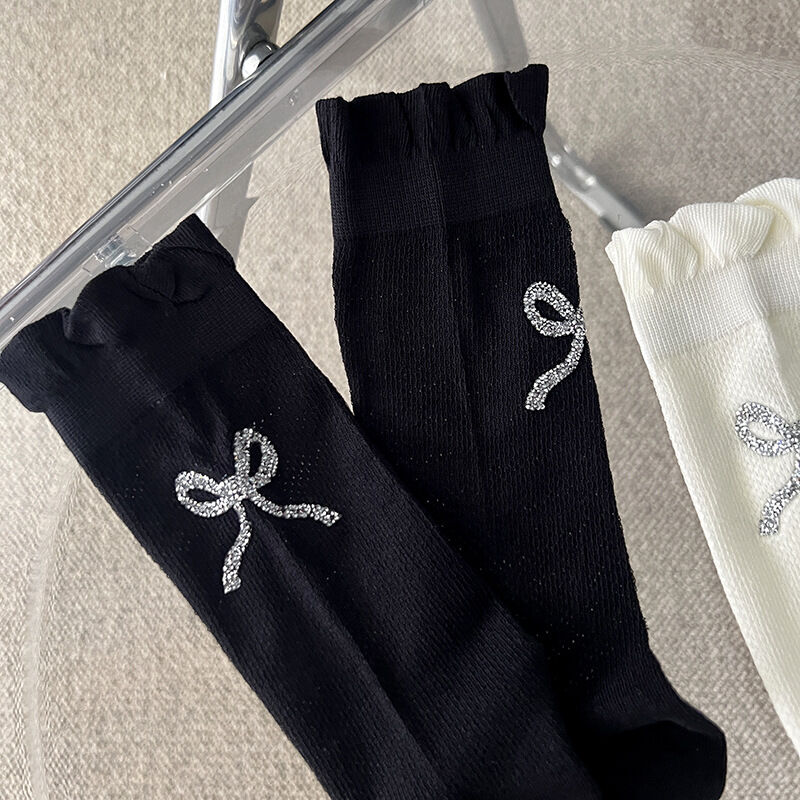 Slight Bounce Basic Solid Color Hot Rhinestones Mid-Calf Socks h5 Picture3