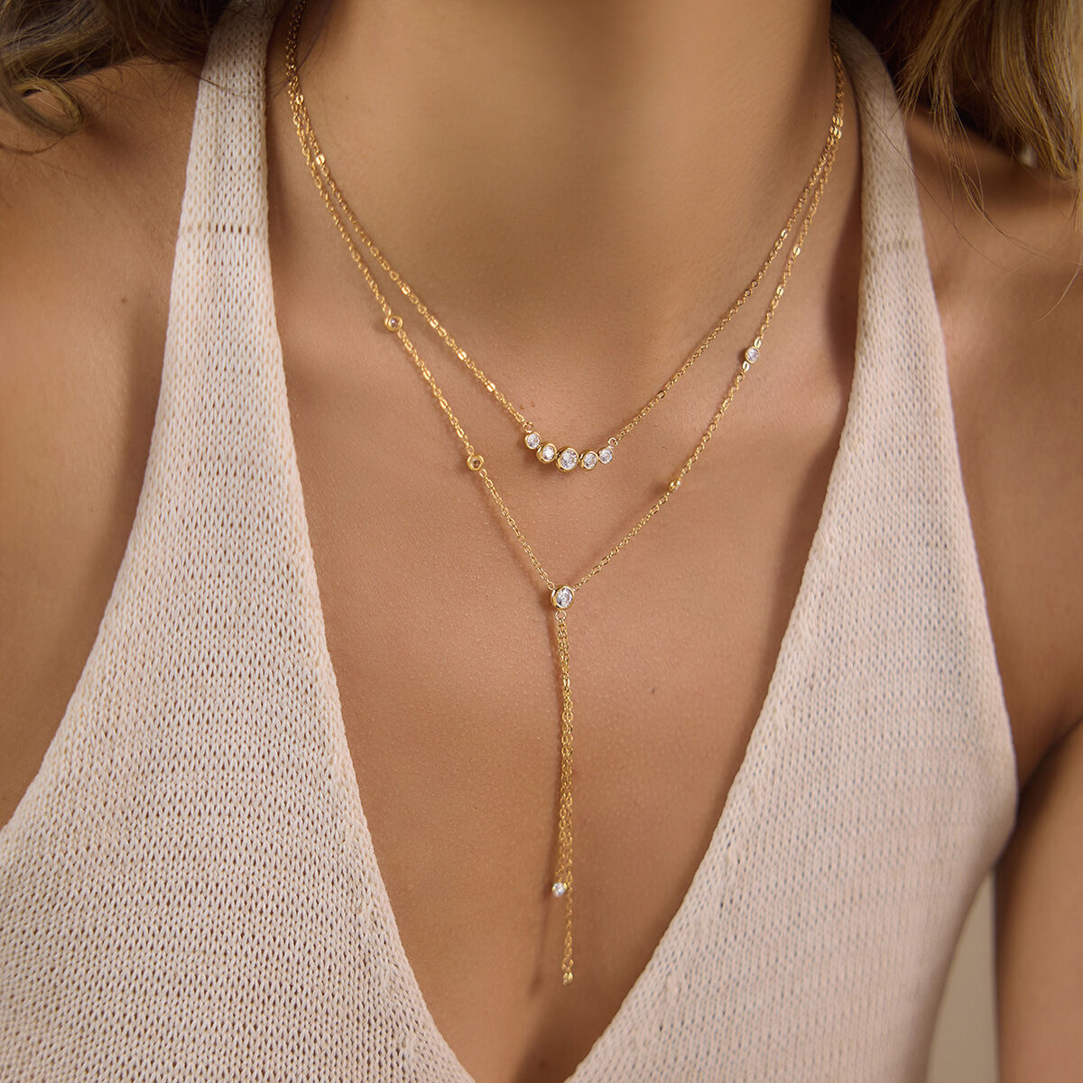 Collares de mujer de la serie Simple Daily con borla, de acero inoxidable, resistentes al agua, color dorado y circonitas. 2
