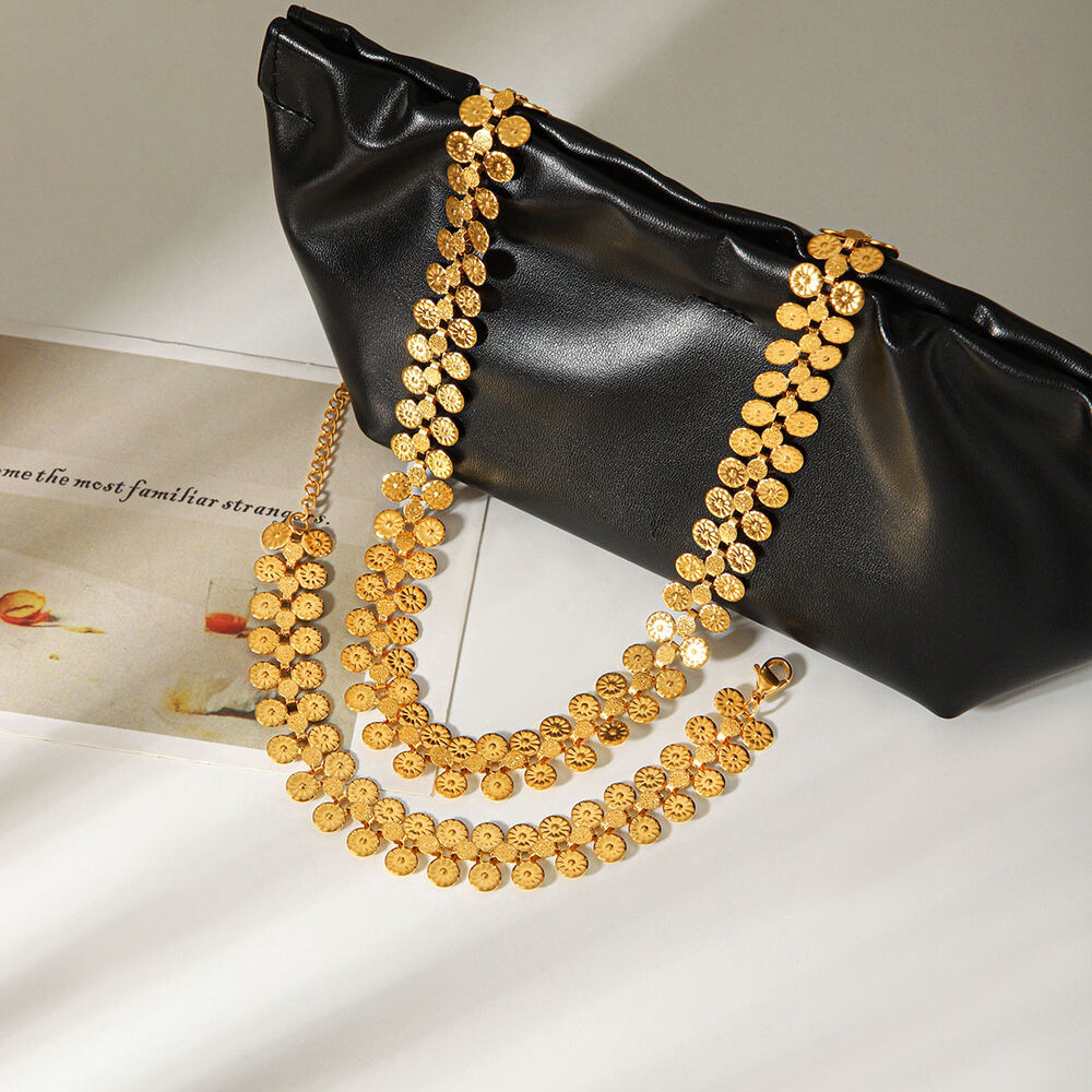 Simple Series Daily Flower Stainless Steel Waterproof Gold Color Women's Chain Necklaces h5Picture5