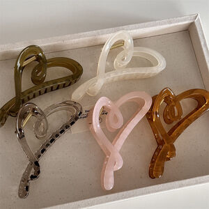 Romantic Series Simple Heart Solid Color Plastic Hair Claws h5 Picture2