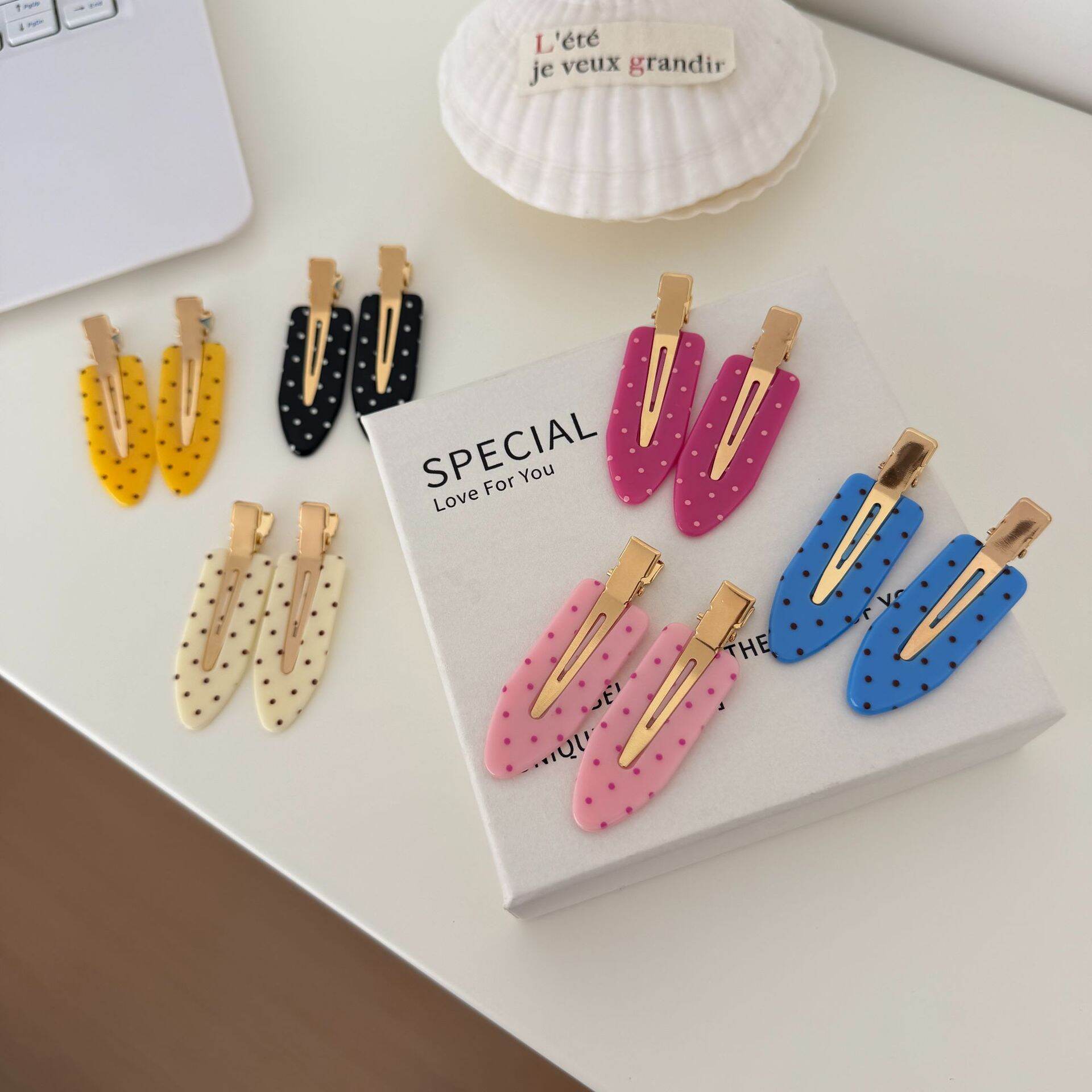 Romantic Series Retro Polka Dots Plastic Hair Clips