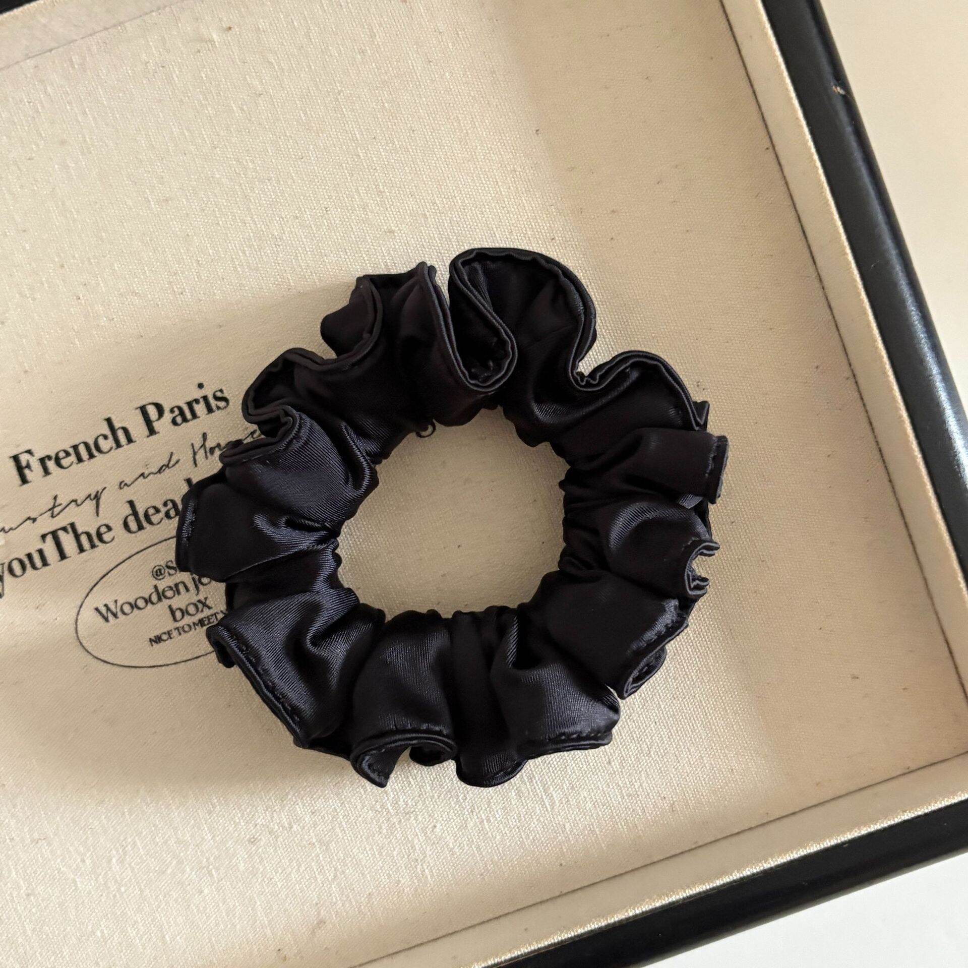 Simple Series Daily Solid Color Fabric Scrunchies h5 