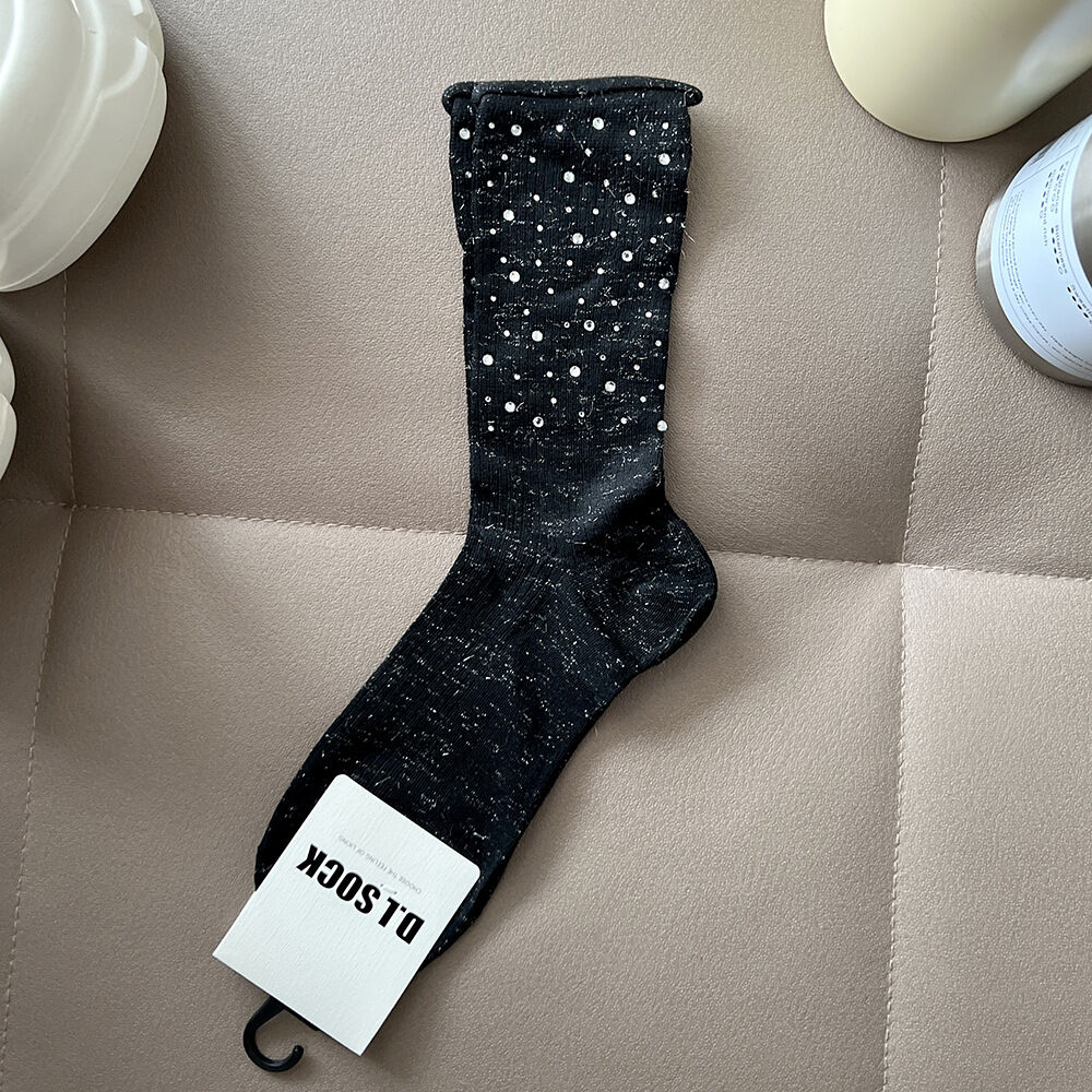 Slight Bounce Elegant Solid Color Hot Rhinestones Mid-Calf Socks h5Picture2
