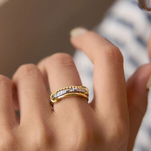 Punk Circle Stainless Steel Waterproof Gold Color Rhinestone Statement Rings h5 Picture3
