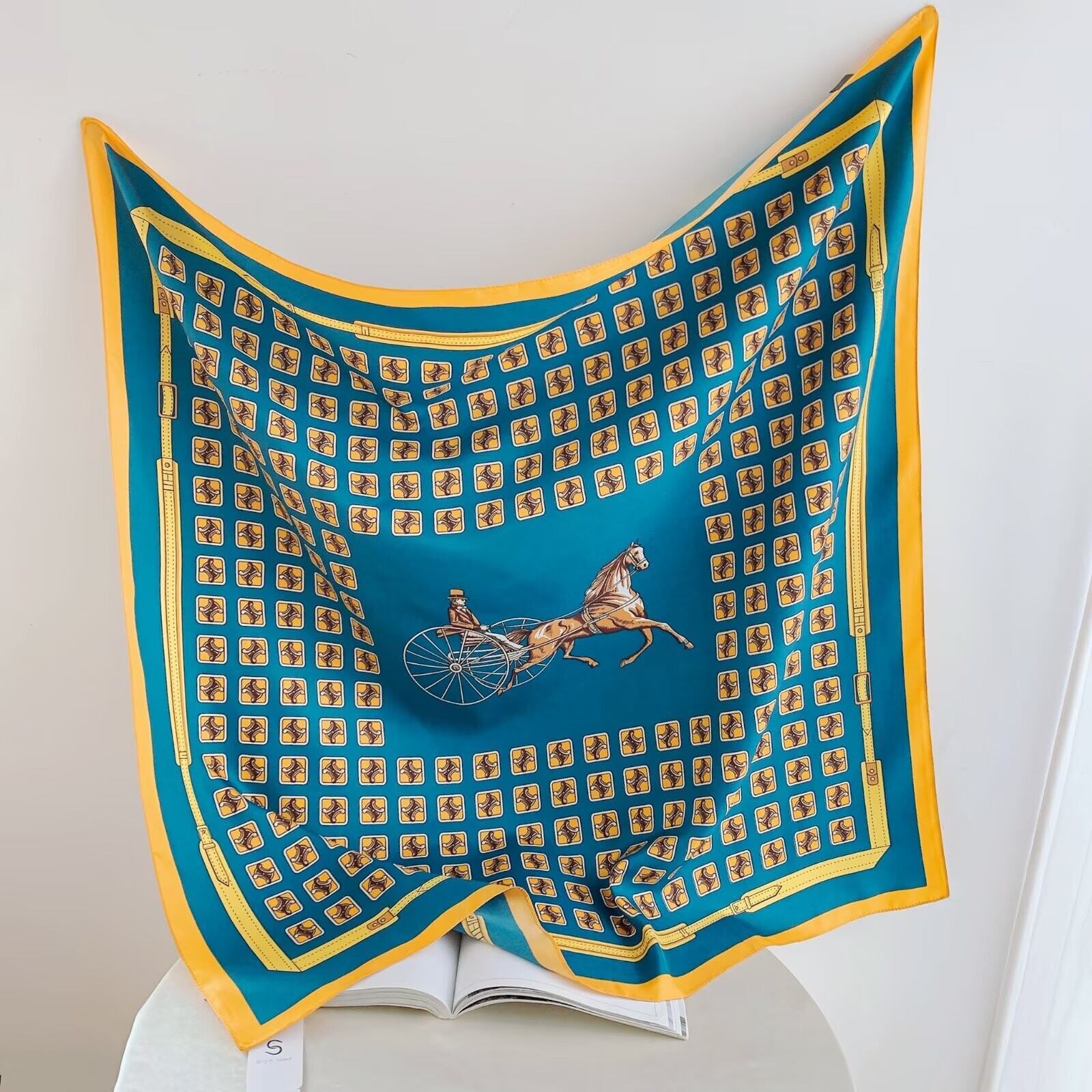 Retro Horse Pattern Mixed Color Women's Summer Scarves