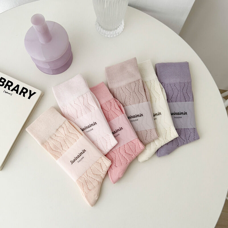 Basic Solid Color Mid-Calf Socks