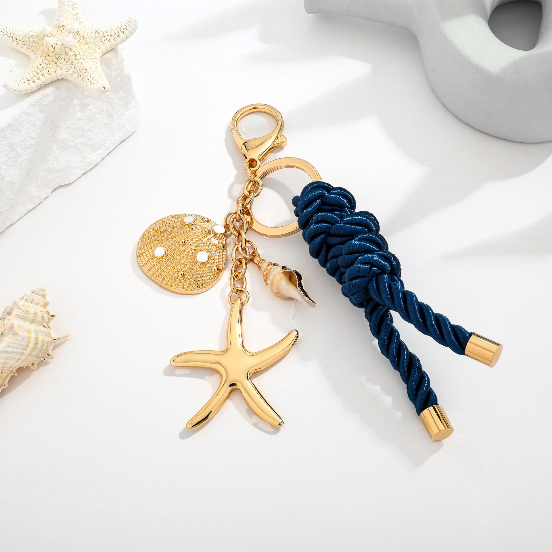 Simple Series Daily Twist Oceanic Style Starfish Alloy Keychain