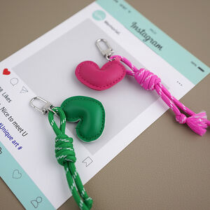 Romantic Series Simple Heart Solid Color Twist Pu Bag Charms h5 Picture3