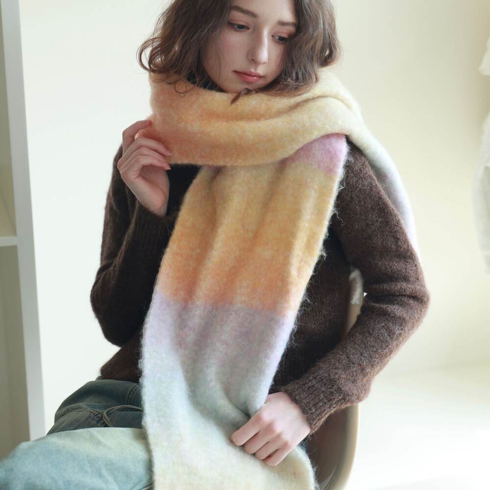 Simple Serisi Günlük Püsküllü Karışık Renk Geçişli Yün-Polyester Karışımı Kışlık Şallar