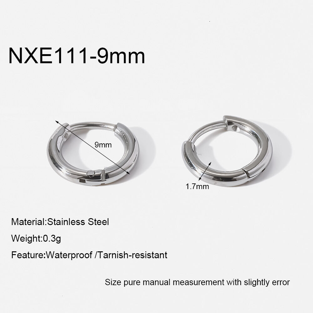 Simple Base Daily Circle Stainless Steel Waterproof Women's Hoop Earrings