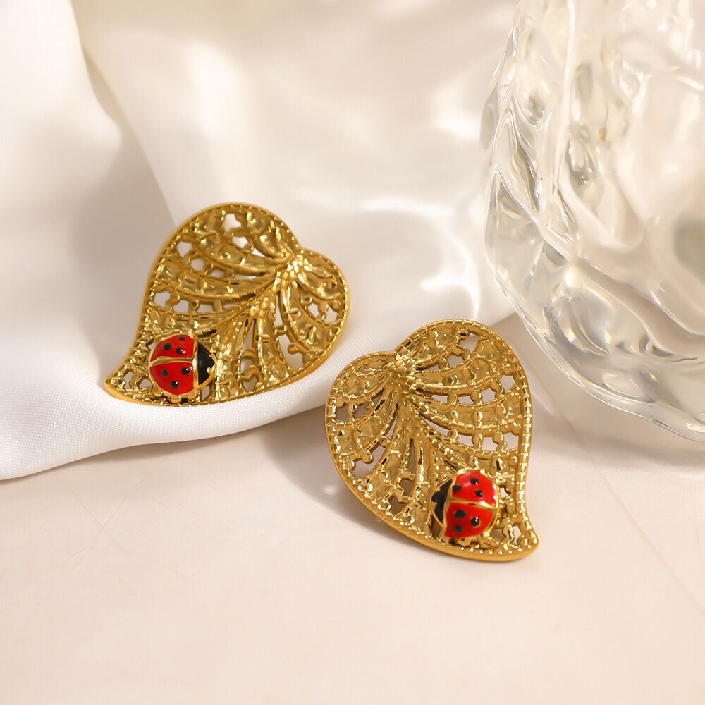 Orecchini a perno da donna Classic Series Simple Animal Leaf in acciaio inossidabile, impermeabili, color oro. 2