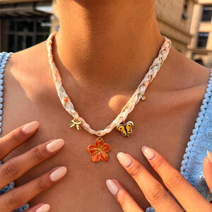 Simple Series Daily Flower Animal Stainless Steel Waterproof Gold Color Braided Necklaces h5 Picture3