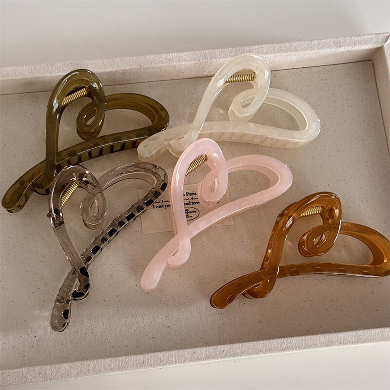 Romantic Series Simple Heart Solid Color Plastic Hair Claws Picture3