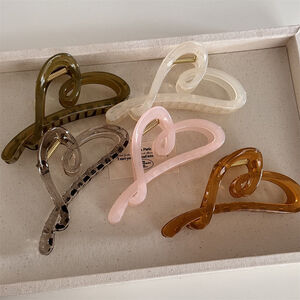 Romantic Series Simple Heart Solid Color Plastic Hair Claws h5 Picture3