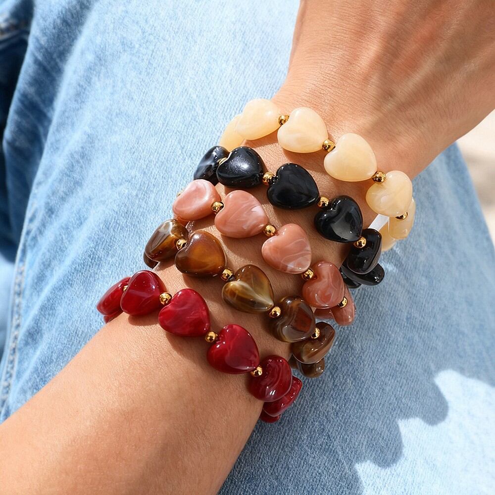 Herzförmige Harzperlen-Armbänder für Damen